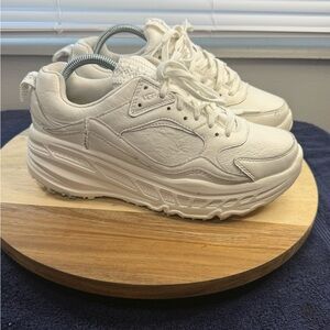 UGG Chunky Daddy Platform Sneaker (Women’s 8.5)